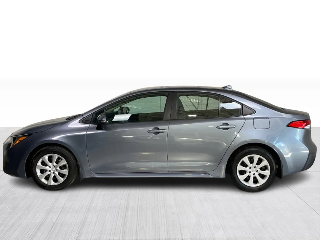 2025 Toyota Corolla — photo 7