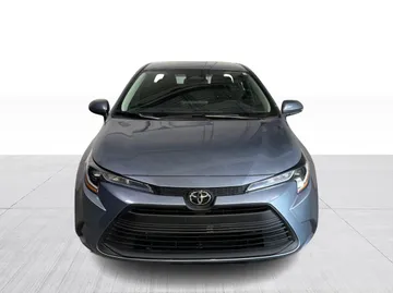 2025 Toyota Corolla - image 6