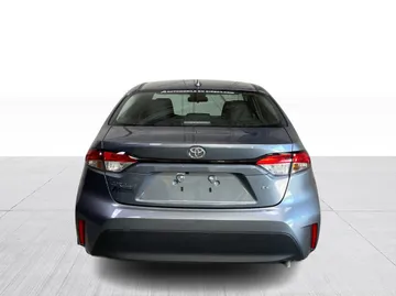 2025 Toyota Corolla - image 10