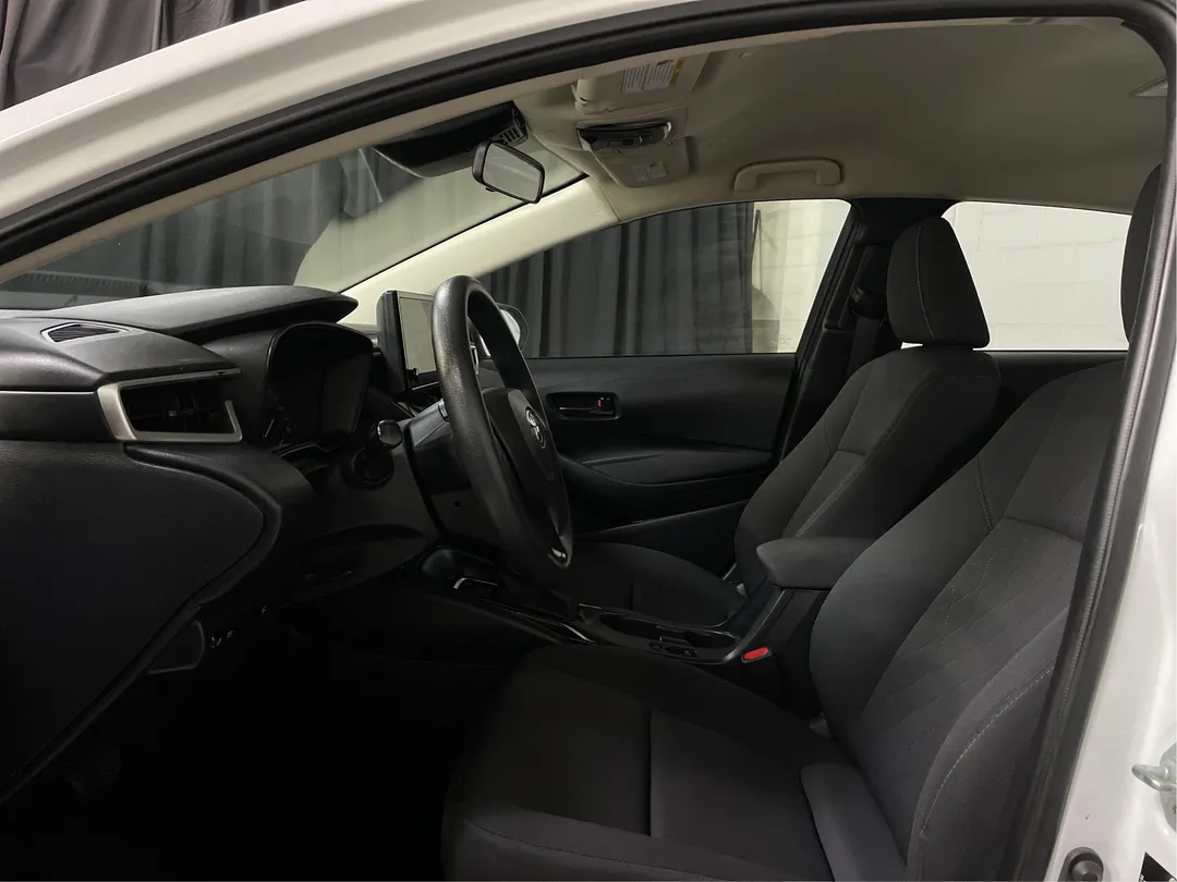 2023 Toyota Corolla — photo 3