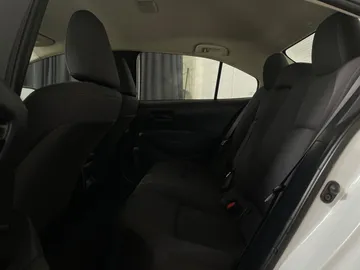 2023 Toyota Corolla - image 13