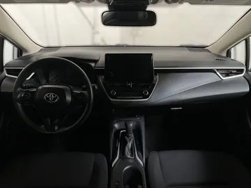 2023 Toyota Corolla - image 4