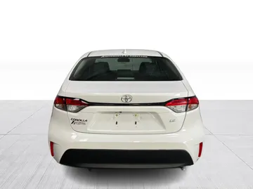 2023 Toyota Corolla - image 10