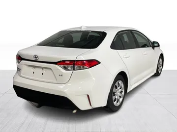 2023 Toyota Corolla - image 12