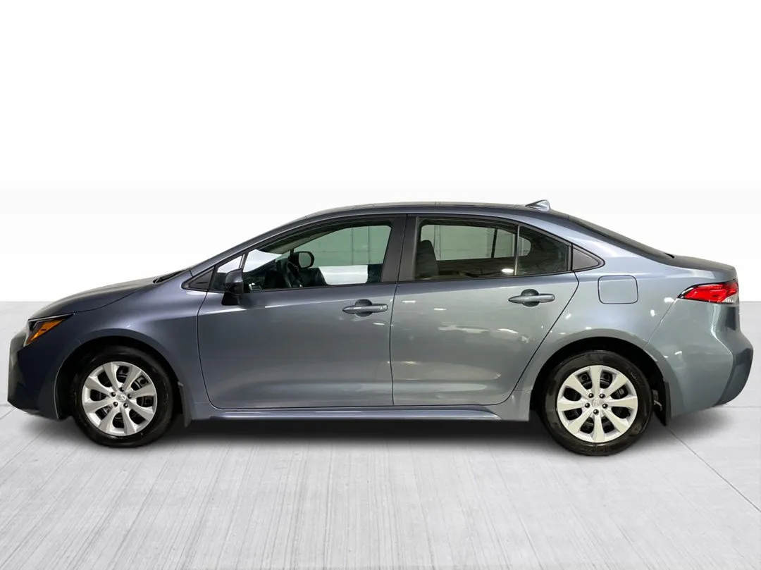 2025 Toyota Corolla — photo 7