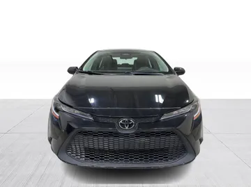2024 Toyota Corolla - image 3