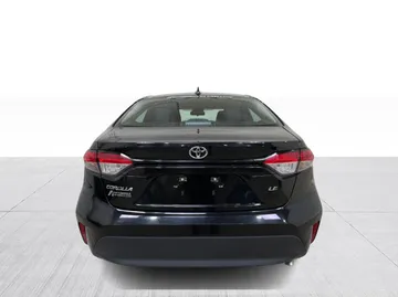 2024 Toyota Corolla - image 8