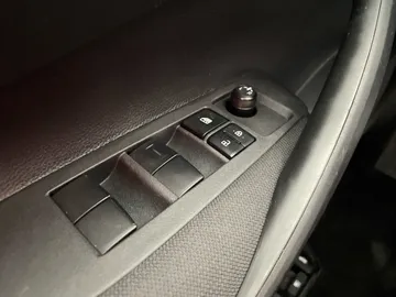 2025 Toyota Corolla - image 22