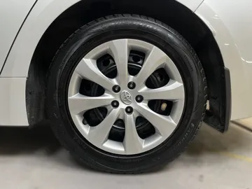 2025 Toyota Corolla - image 17