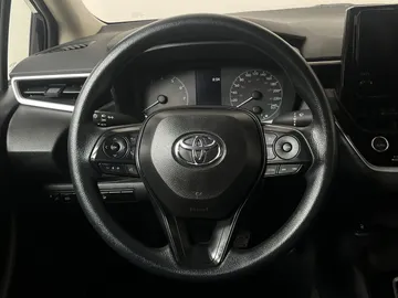 2025 Toyota Corolla - image 15