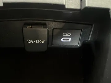 2025 Toyota Corolla - image 24