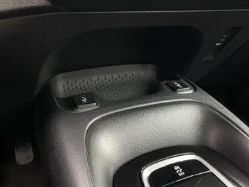 2025 Toyota Corolla - image 22