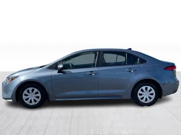 2024 Toyota Corolla - image 9