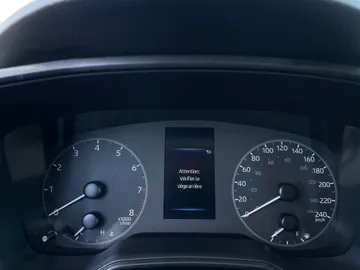 2024 Toyota Corolla - image 21
