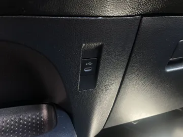 2024 Toyota Corolla - image 22