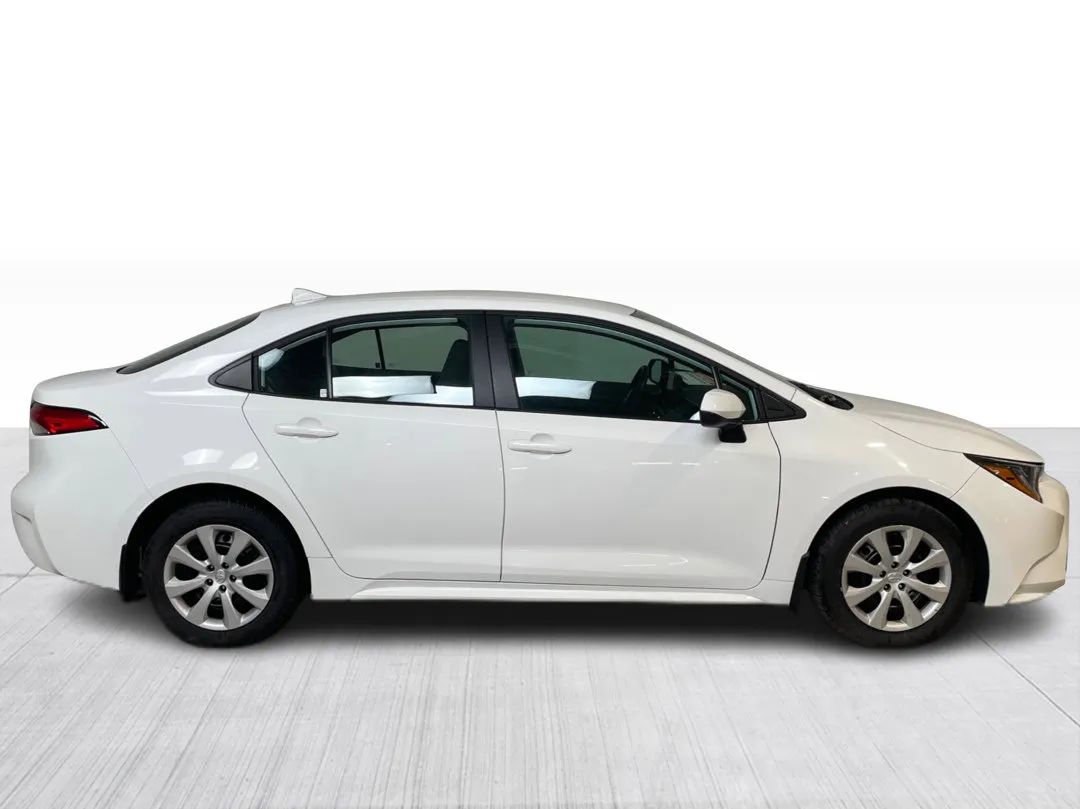 2024 Toyota Corolla — photo 8