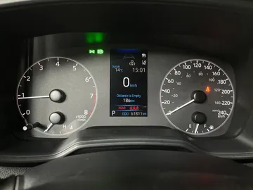 2024 Toyota Corolla - image 16