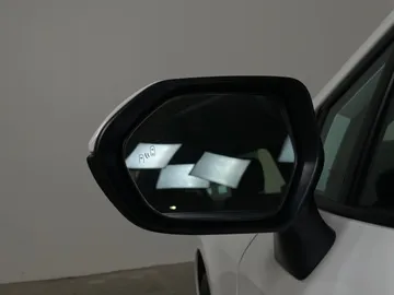 2024 Toyota Corolla - image 18