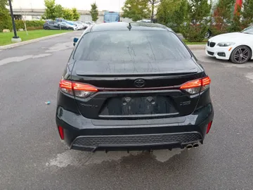 2020 Toyota Corolla - image 6