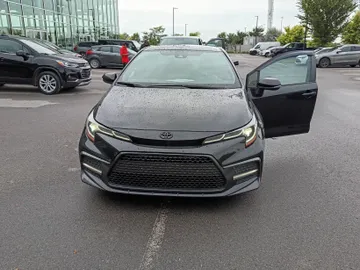 2020 Toyota Corolla - image 2