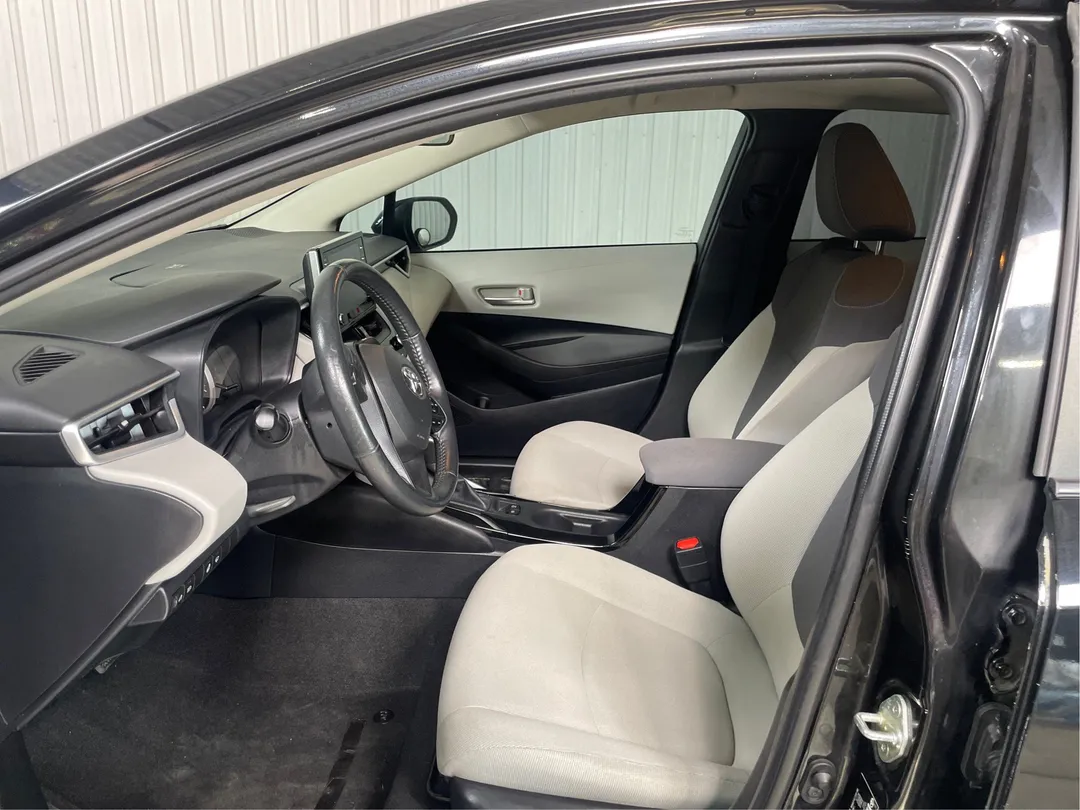2021 Toyota Corolla — photo 3