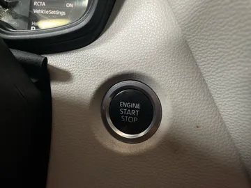 2021 Toyota Corolla - image 22