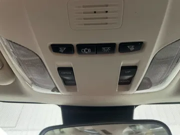 2021 Toyota Corolla - image 14