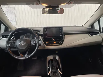 2021 Toyota Corolla - image 13