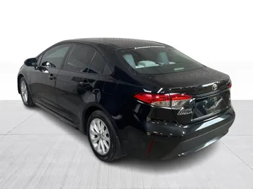 2021 Toyota Corolla - image 6