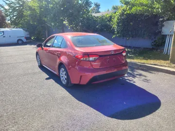 2021 Toyota Corolla - image 3