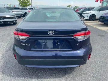 2022 Toyota Corolla - image 6