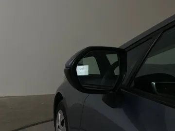 2022 Toyota Corolla - image 18