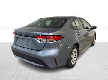 2022 Toyota Corolla - image 13