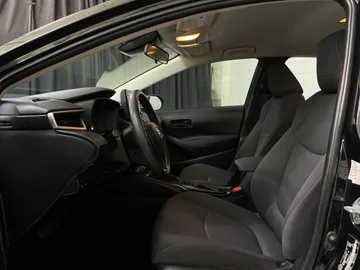 2022 Toyota Corolla - image 10