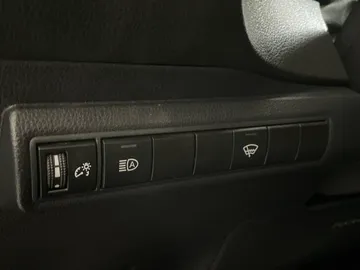 2022 Toyota Corolla - image 25