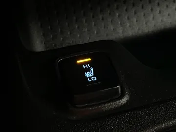 2022 Toyota Corolla - image 20