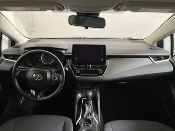 2022 Toyota Corolla - image 13