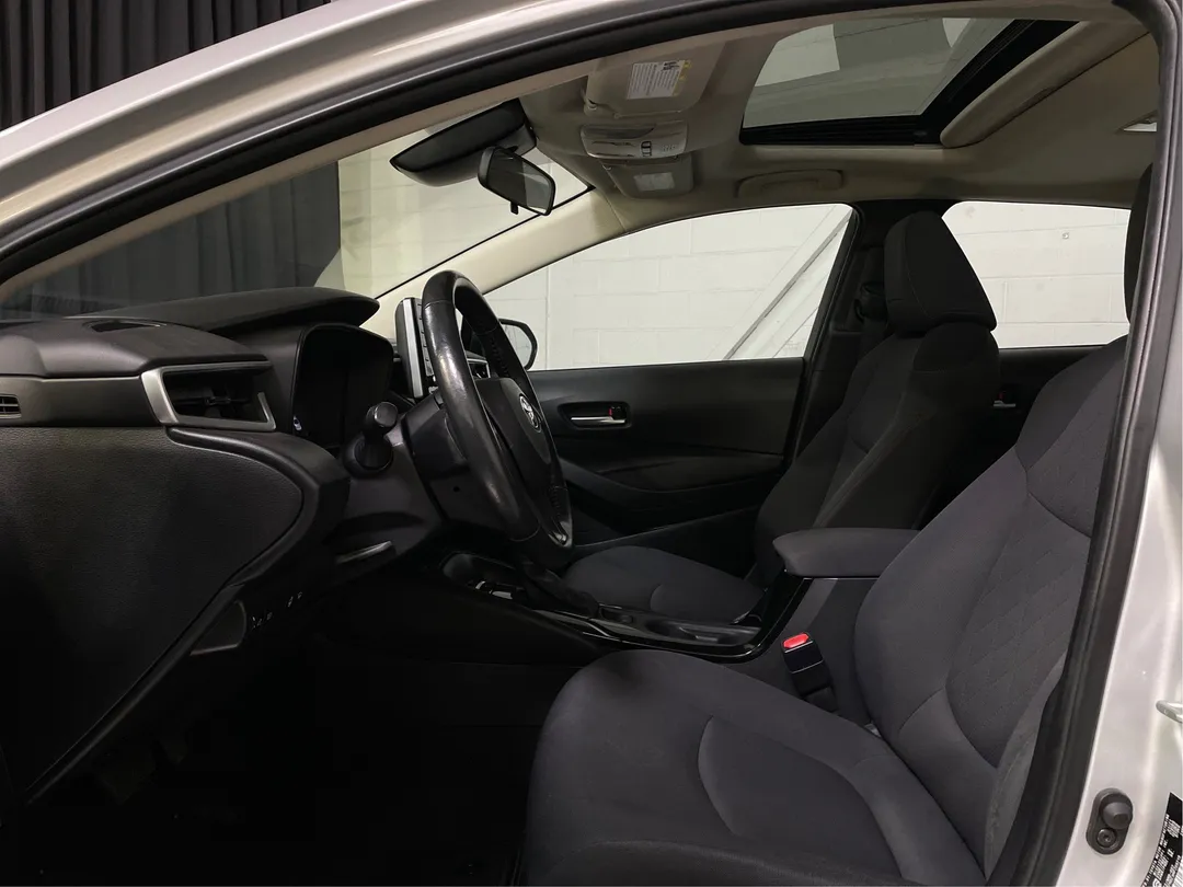 2021 Toyota Corolla for sale - photo 3