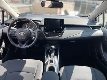 2022 Toyota Corolla - image 4