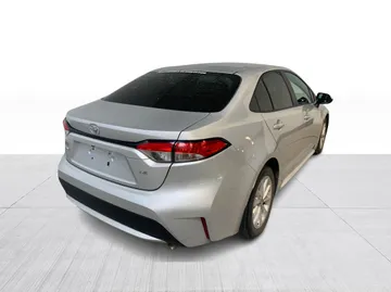 2021 Toyota Corolla - image 8