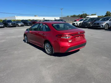 2020 Toyota Corolla - image 7