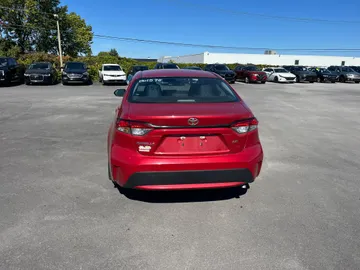 2020 Toyota Corolla - image 6
