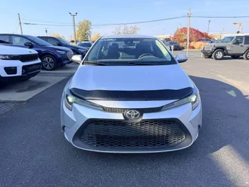 2020 Toyota Corolla - image 2