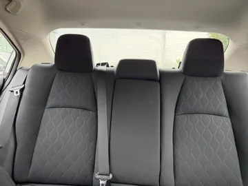 2020 Toyota Corolla - image 7