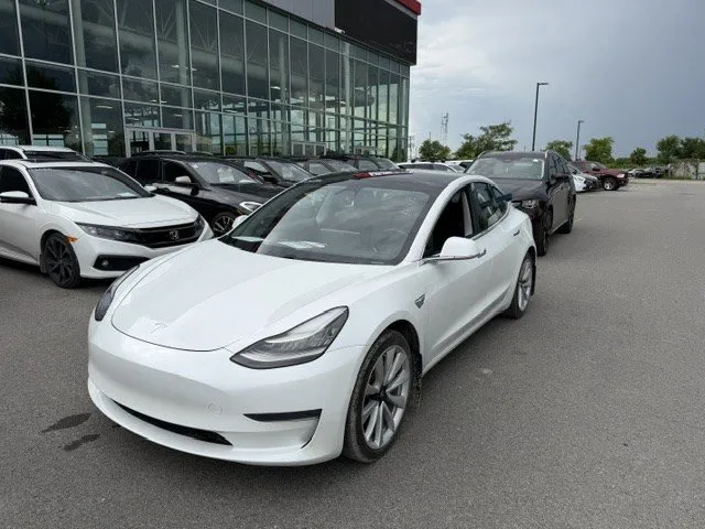 2020 Tesla Model 3 — photo 3