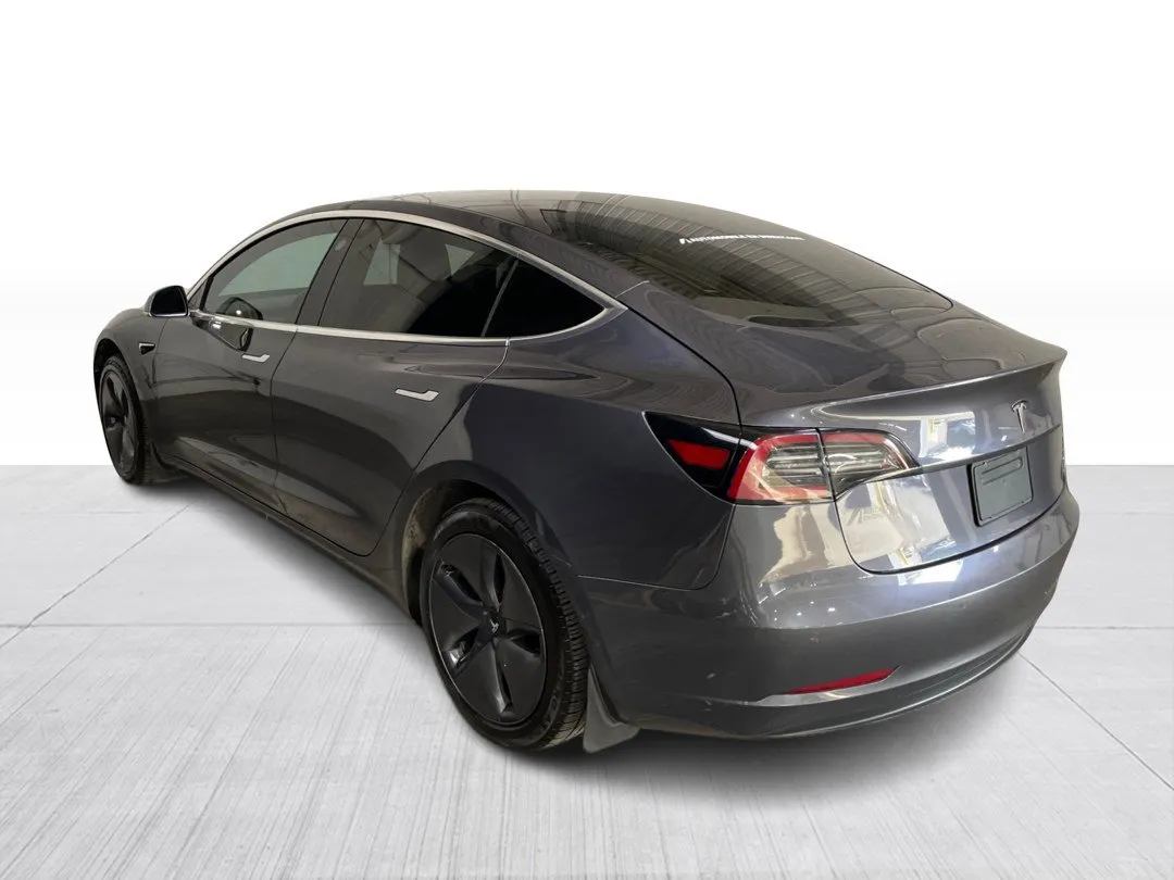 2019 Tesla Model 3 Standard Range Plus, photo 5