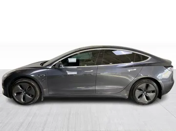 2019 Tesla Model 3 - image 4
