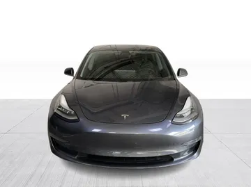 2019 Tesla Model 3 - image 2