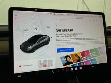 2019 Tesla Model 3 - image 24