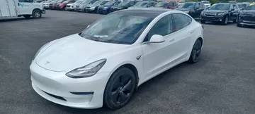 2020 Tesla Model 3 - image 3
